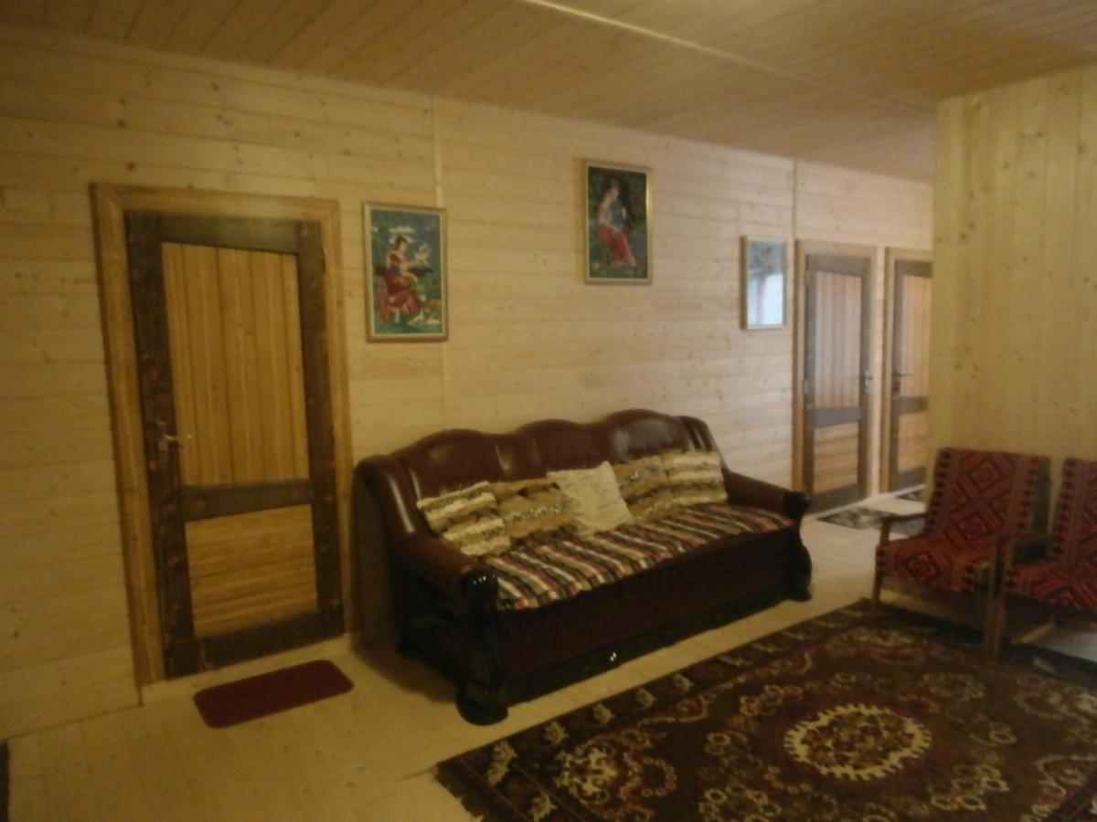 Karpatskiy Domik Izky Exterior foto